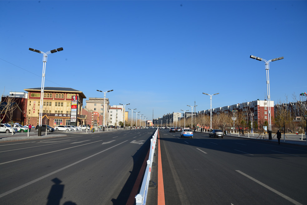 ?。盒?xún)r(jià)比高